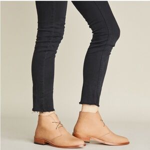 Nisolo Isa boot. Sand. Size 7.